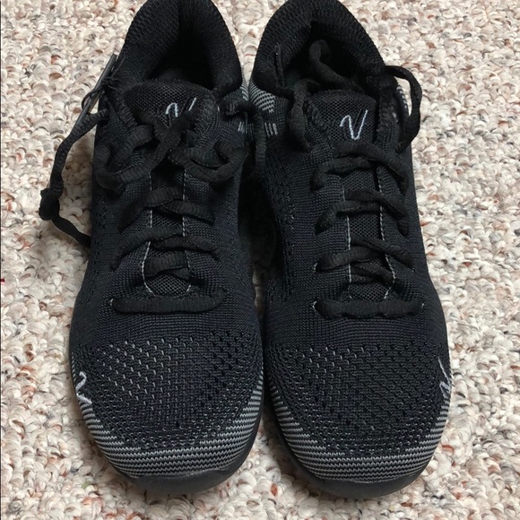 varsity cheer shoes black